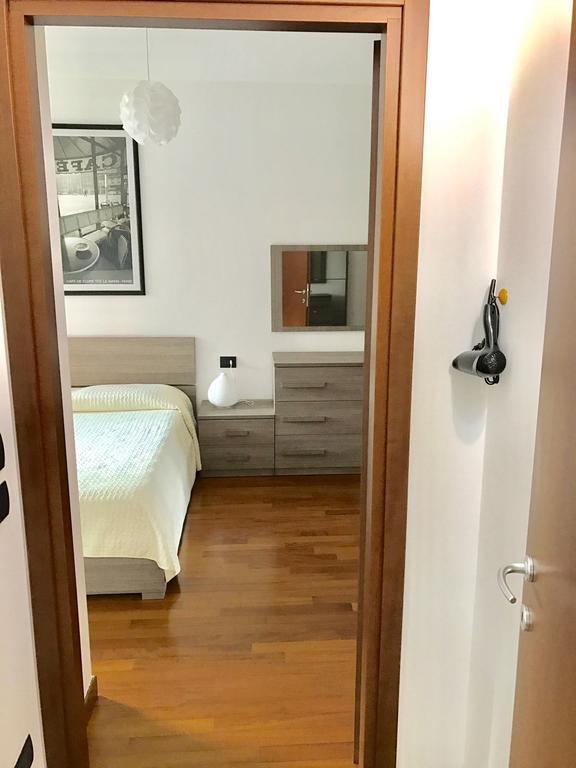 Politecnico Chique Apartment Milano Eksteriør bilde